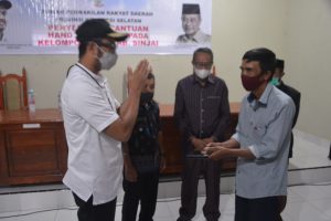 Legislator Sulsel Bantu Alsintan Kelompok Tani Sinjai, Begini Respons Bupati ASA