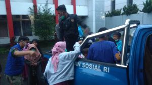 Pemkab Gowa Jemput 3 KK Pengungsi Asal Mamuju