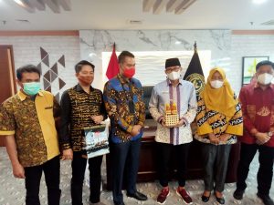 Sandiaga Uno Apresiasi Potensi Pengembangan   Wisata Sinjai