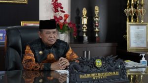 Bupati Lutra dan Lutim Dilantik, Basmin Mattayang Ucapkan Selamat