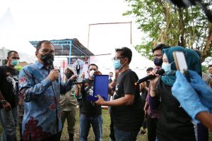 Danny Buka Kontes Burung Berkicau Komunitas Ladu Lasa Bird