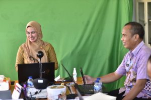 Indah Putri Indriani Bekali CPNS IPDN, PKN STAN dan Umum se Indonesia Timur