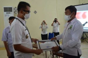 Sukses Bantu Penanganan Stunting di Sinjai, Bupati ASA Beri Penghargaan 3 Desa dan 1 Kelurahan