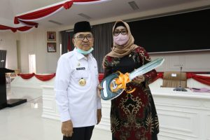 DLH Palopo Dapat Tambahan Armada Kebersihan, Walikota: Ini dari Rakyat untuk Rakyat