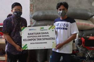 Bantu Kelompok Tani Sipakatau, Pegadaian Sumbangkan Traktor dan Pompa Air
