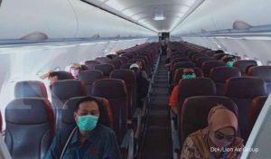 Mau Naik Pesawat? Calon Penumpang Wajib Lakukan Ini