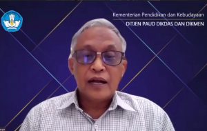 Sekolah Wajib Sediakan Opsi Pembelajaran Tatap Muka Terbatas Setelah PTK Divaksinasi