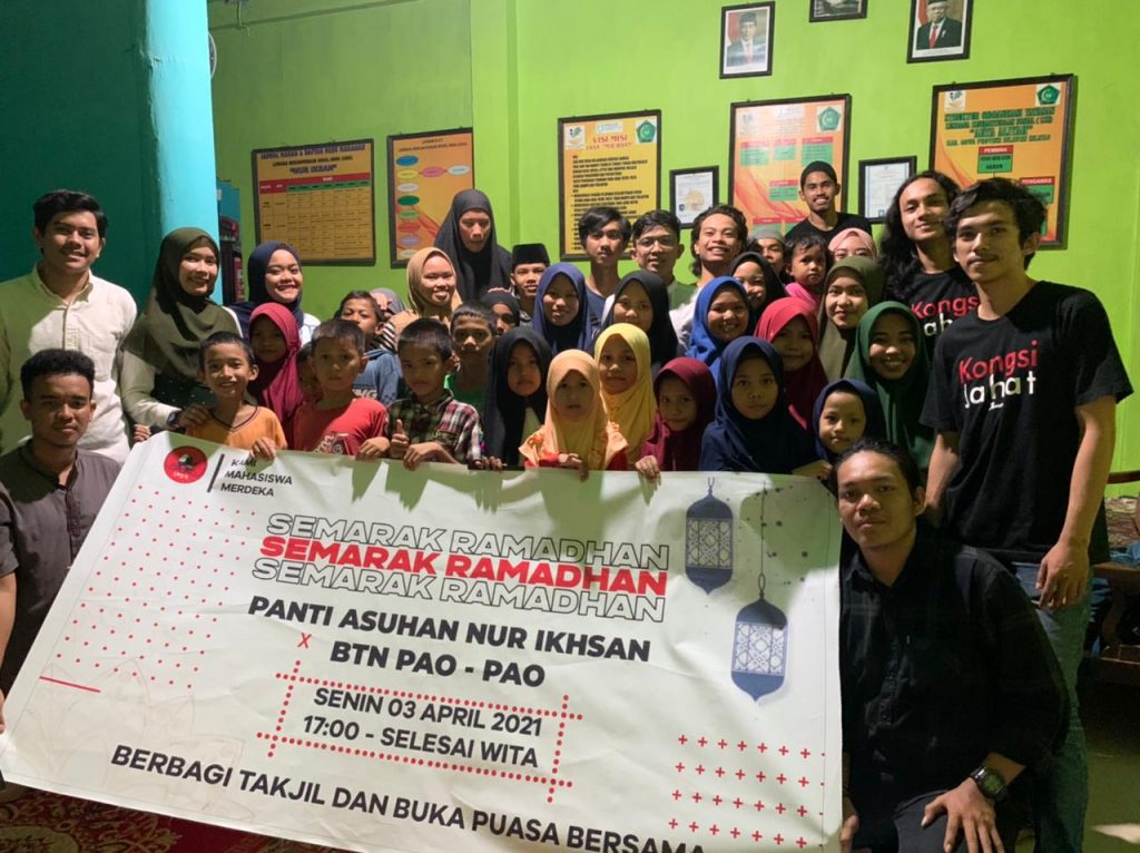 ‘Kami Mahasiswa Merdeka’ Gelar Semarak Ramadhan di Panti Asuhan