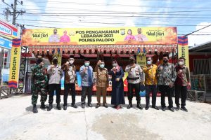 Walikota dan Ketua DPRD Palopo Tinjau Posko Mudik, Periksa Kendaraan yang Melintas