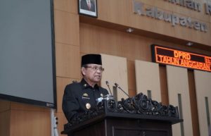 Semua Fraksi DPRD Luwu Beri Apresiasi ke Bupati dan Setujui Ranperda APBD 2020 untuk Dibahas