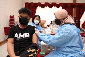 Bupati Bantaeng Bersama Forkopimda Hadiri Launching Sulsel Kebut Vaksinasi