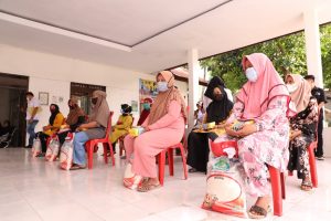 Bupati Bantaeng Lepas Penyaluran Bantuan Beras PPKM