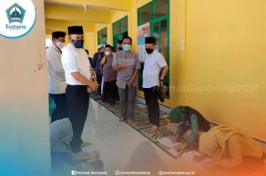 Ilham Azikin Terus Kebut Vaksinasi di Tempat Ibadah