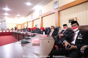 Bupati Bersama Wabup Saksikan Detik-Detik Proklamasi Kemerdekaan RI ke-76 secara Virtual
