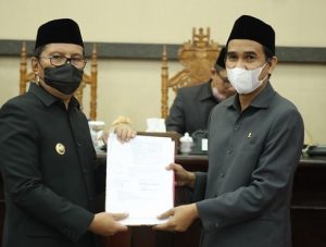 Sembilan Fraksi Setuju, Laporan Pelaksanaan APBD Makassar 2020 Sah Menjadi Perda