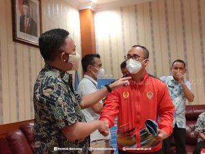 Ilham Azikin Titip Pesan untuk Tujuh Atlet Asal Bantaeng yang Berlaga di PON XX