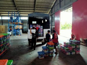 Ketua PMI Sulsel Salurkan Bantuan untuk Daerah Terdampak Banjir