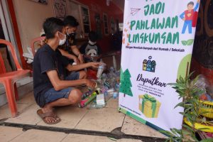Pegadaian Ajak Anak-Anak Menjadi Pahlawan Lingkungan Lewat Kegiatan Memilah Sampah Menabung Emas