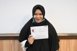 Raih Nilai Tertinggi Tes CPNS Sesi Pertama, Wiwik; Saya Ikut Tes dengan Bismillah