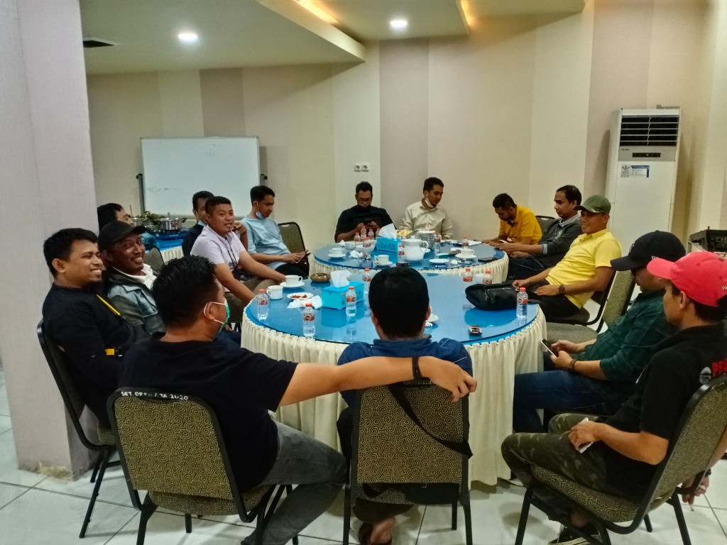 SMA 6 Makassar Angkatan 2002 Gelar Silaturahmi di Rujab Ketua DPRD Makassar