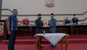 DPRD Makassar Sahkan APBD Perubahan 2021