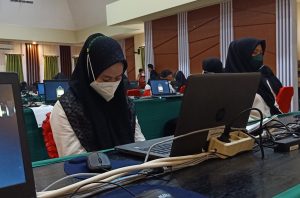 Kakanreg Agus Sutiadi Pimpin Doa melalui Peak Performance Method, Peserta Tes CPNS Menangis
