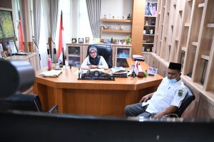 Opening Speaker Webinar Nasional Pendidikan, Bupati Lutra: Guru Harus Cakap Digital