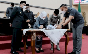 DPRD Makassar Sepakati KUA-PPAS APBD 2022, Berharap Pemkot Bentuk Tim Pengamanan Aset