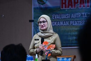 Kerjasama Pemda dan Jasindo, Petani di Luwu Utara Terima Dana Klaim Asuransi Usaha Tani Padi