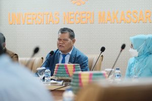 Dukung Kemajuan Olahraga di Sulsel, Pemprov Teken MoU dengan UNM