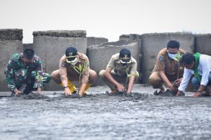 HUT Ke-76 Korps Marinir Dipusatkan di Munte, Persiapan Menuju Desa Wisata Bahari