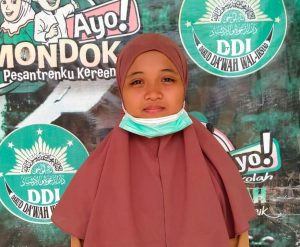 Kharisma Yuliana, Siswi Berprestasi yang Hidup Sederhana