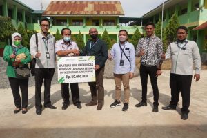 Pegadaian Makassar Salurkan Dana Bina Lingkungan Sebesar 215 Juta Rupiah