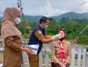 Rutin Tes Swab Antigen, Teladan Bupati Luwu Utara di Era New Normal