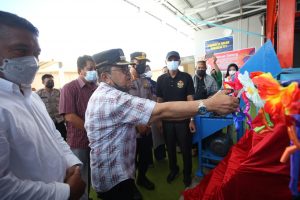 Resmikan Pabrik Es, Wali Kota Palopo Berharap Bisa Membantu Kerja Nelayan
