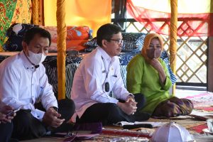 Menanti Gagasan Strategis Pemda dan Lembaga Adat Melalui Orientasi Kelembagaan Adat