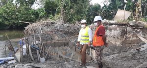 Pastikan Pembangunan tak Dikerja Asal-asalan, Wabup Suaib Tinjau Jembatan Sungai Walu-Walu