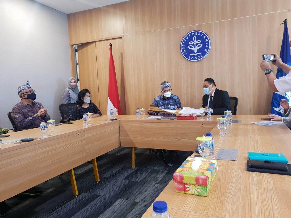 Serah Terima Pengurus Forum MWA-PTNBH, Syafruddin: Tugas Kita Menghasilkan SDM yang Unggul