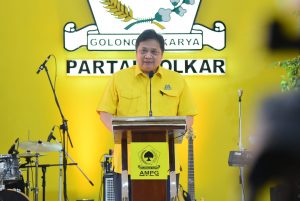 Ketum Airlangga Hartarto Minta AMPG Segera Susun Program Pemenangan Golkar