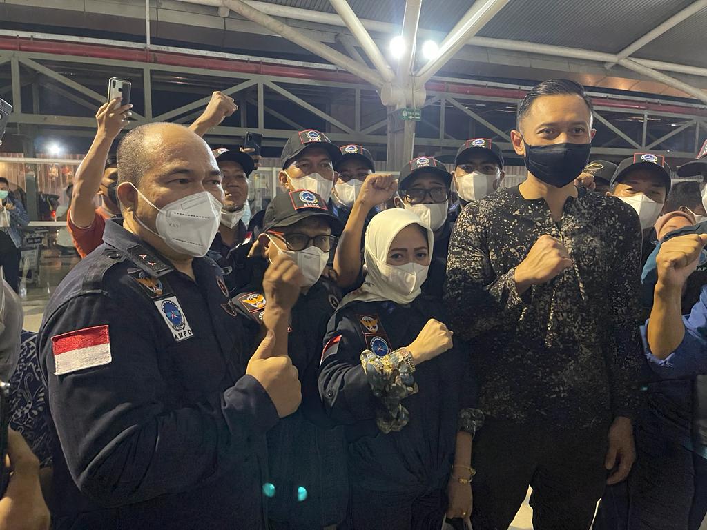Kader AMPD Jemput AHY, Teriakan AHY Presiden Menggema di Bandara Hasanuddin