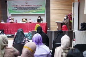 Ketua Dekranasda Sulsel Buka Pelatihan Keterampilan Bagi Pencari Kerja