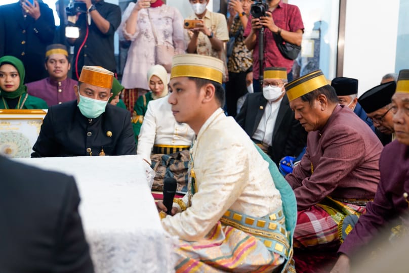 Andi Sudirman Jadi Saksi Nikah Putra Bupati Soppeng