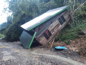 Puluhan Rumah Terendam Banjir di Luwu, Gubernur Sulsel Kirim Bantuan Logistik