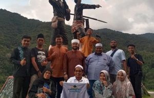 Habib Ahmad Al Habsyi Nikmati Indahnya Rongkong