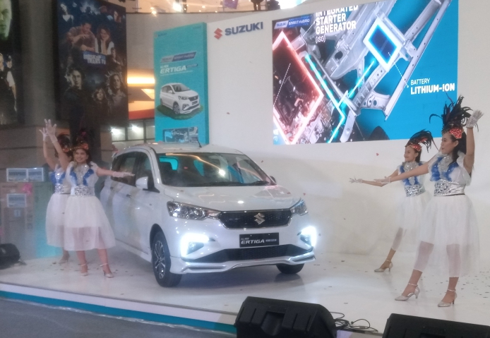 Pertama di Indonesia Suzuki All New Ertiga Hybrid Bensin dan Baterai