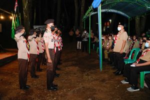 Gubernur Andi Sudirman Berkemah Bersama Pelajar di Moncong Sipolong Gowa