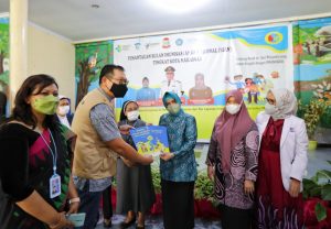 Sukseskan Program BIAN, Ketua TP PKK Makassar Gelorakan Imunisasi Anak