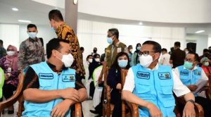 Jenguk NA, Gubernur Andi Sudirman Sulaiman Bahas Sulsel