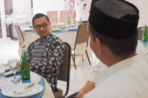 Makan Siang Bareng, Ketua DPRD Makassar Rudianto Lallo Sebut Perjuangan Shamsi Ali Sebarkan Islam Seperti Karaeng Matoaya