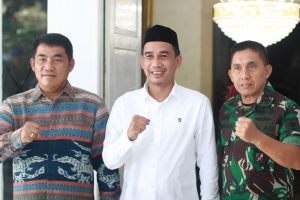 Semangat Kekeluargaan Warnai Makan Siang Ketua PMTI-Pangdam Hasanuddin di Rujab Rudianto Lallo